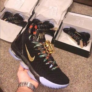 Lebron 16 Watch The Thrown 🤴🏾